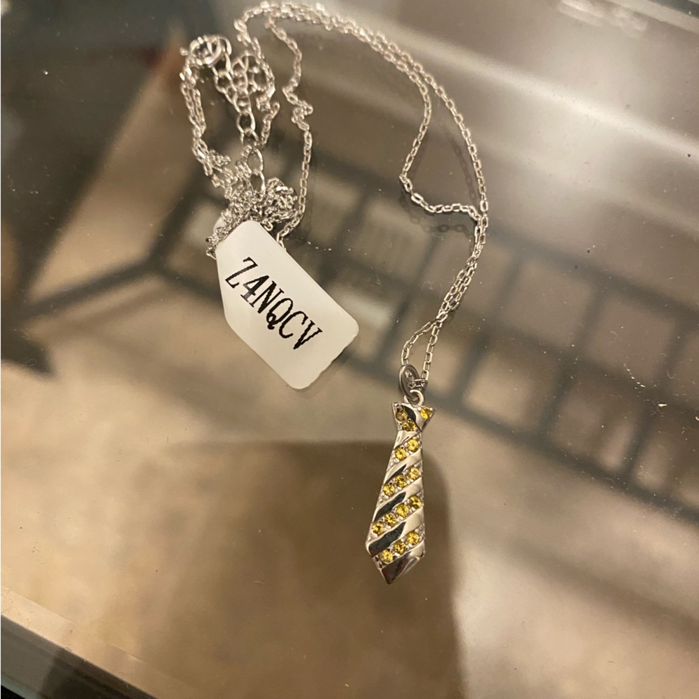 Charmed Aroma Hufflepuff Necklace